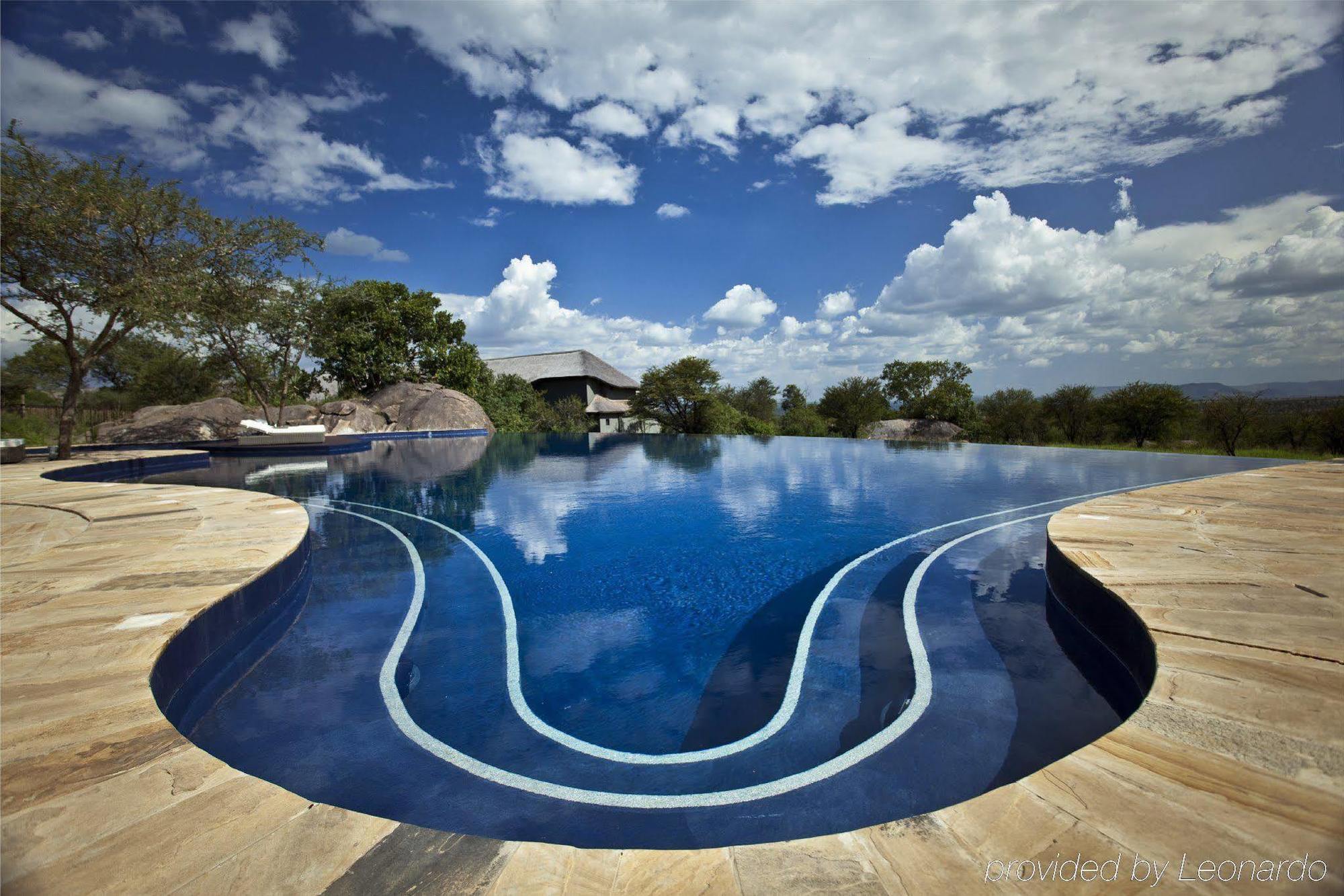 Four Seasons Safari Lodge Serengeti Banagi Esterno foto